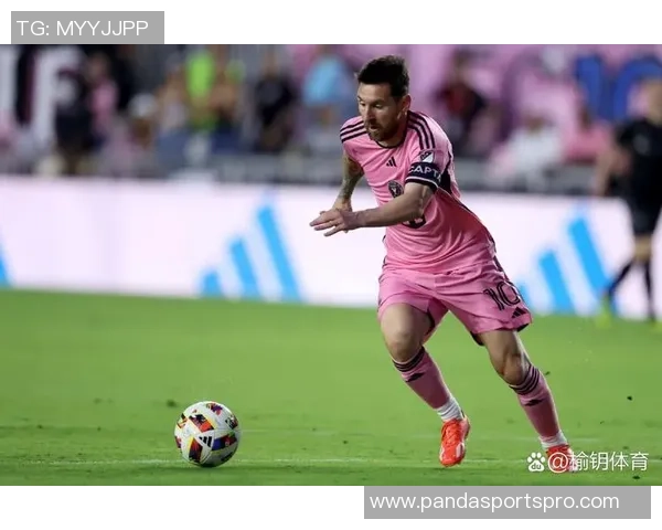 费兰本赛季状态火热26场斩获15球1助攻上赛季表现同样出色